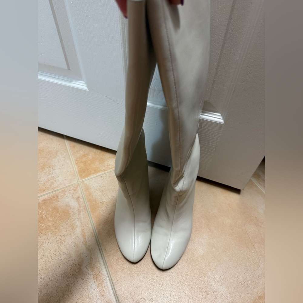 Zara Cream Over the Knee Boots - Picture 1 of 11